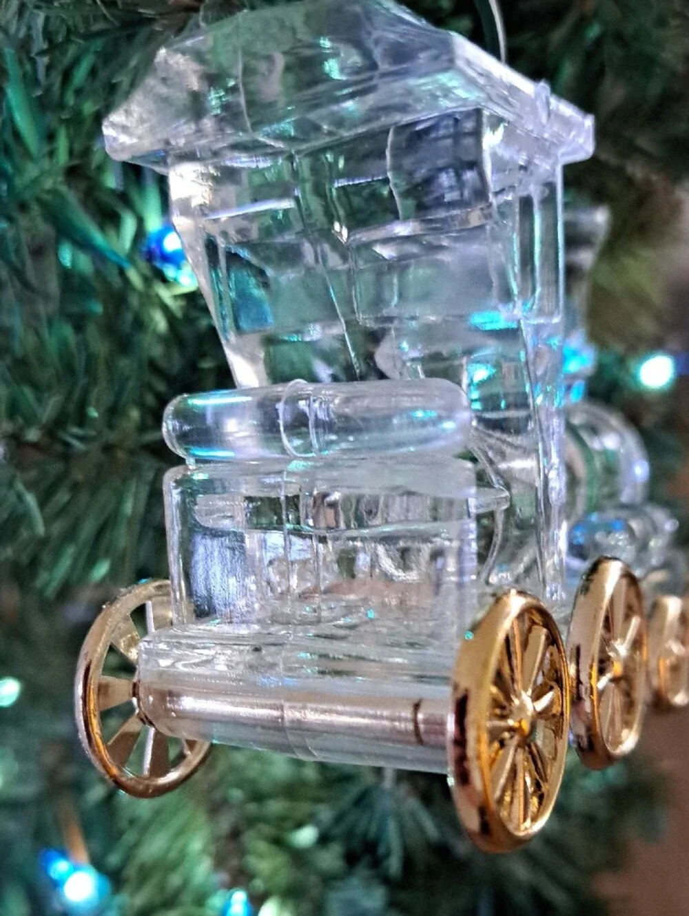 Glass Train Ornament with Gold Wheels - Clear 3-3/4